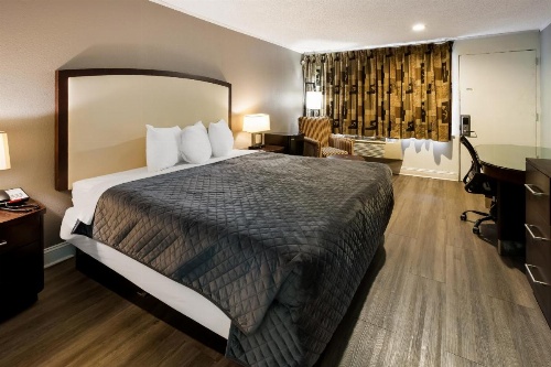 Knights Inn Fayetteville image 17