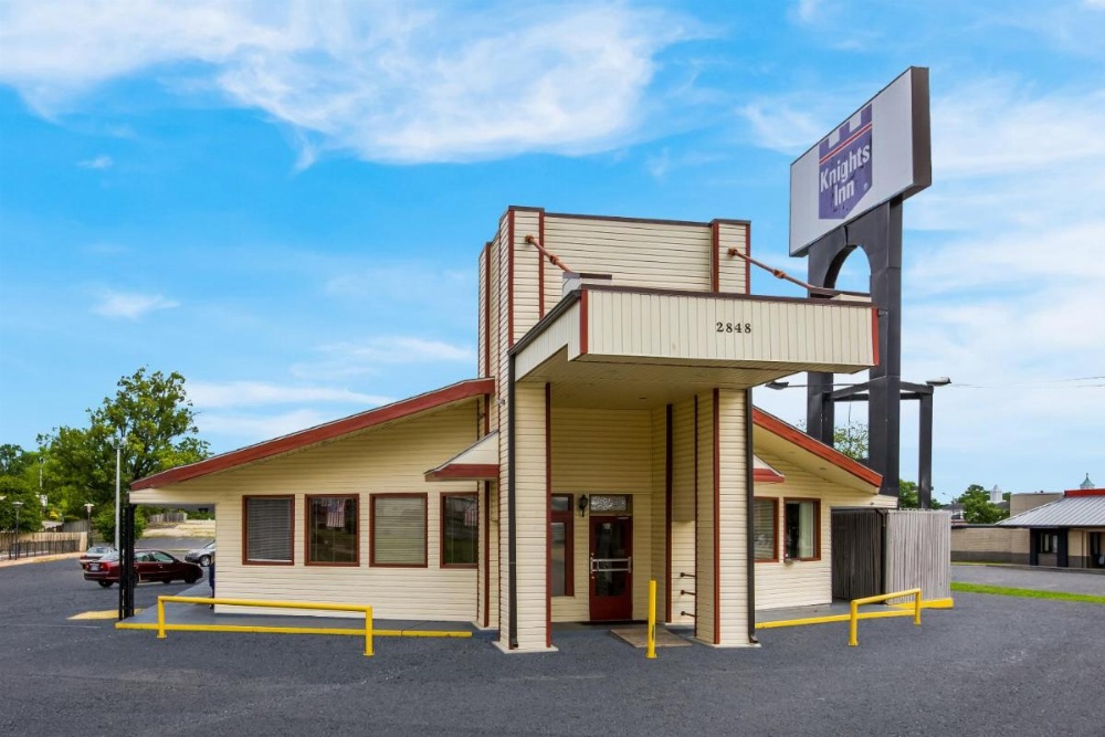 Knights Inn Fayetteville Image 7